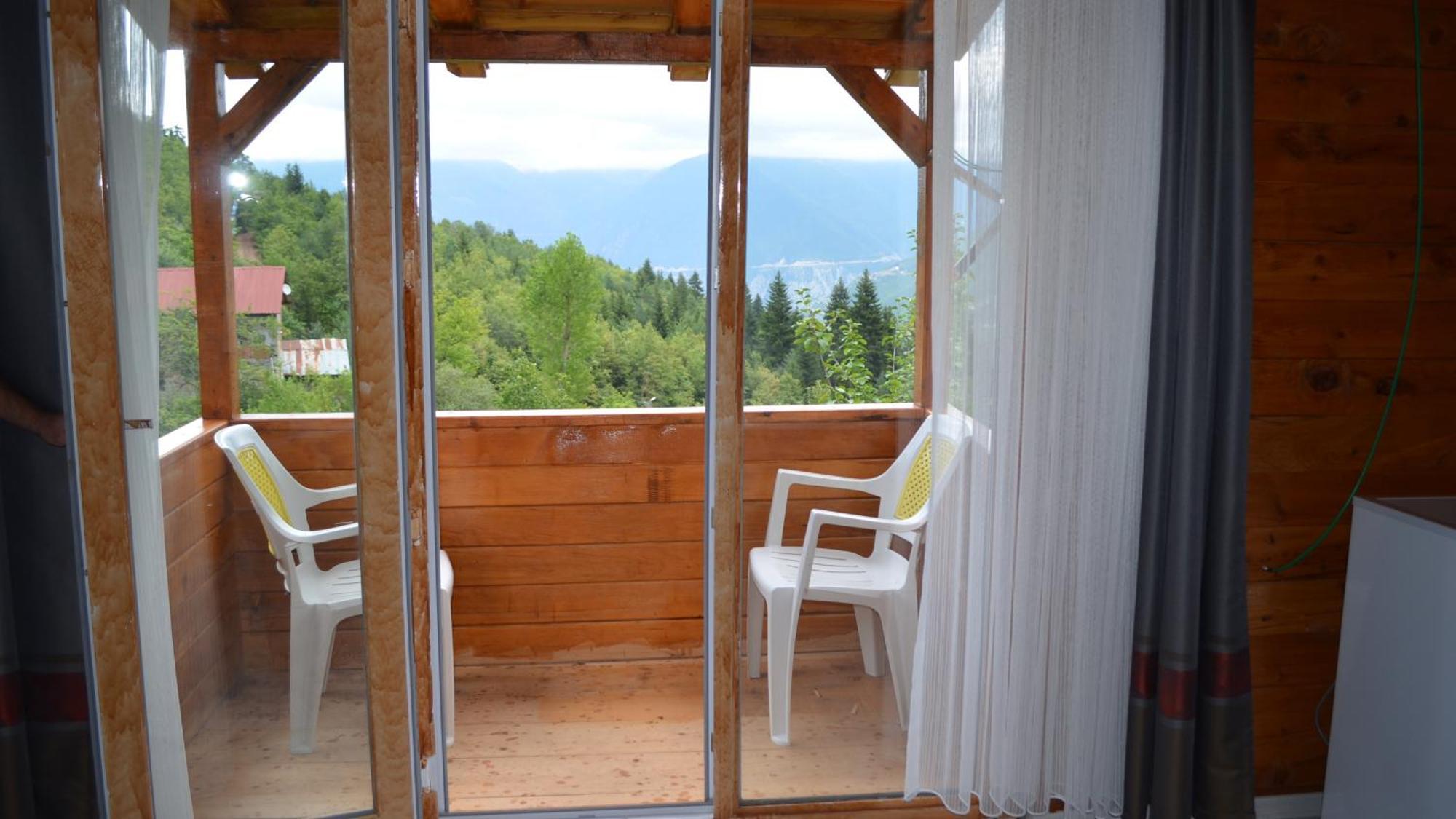 Yesil Vadi Restoran Ve Konaklama Artvin Exteriör bild