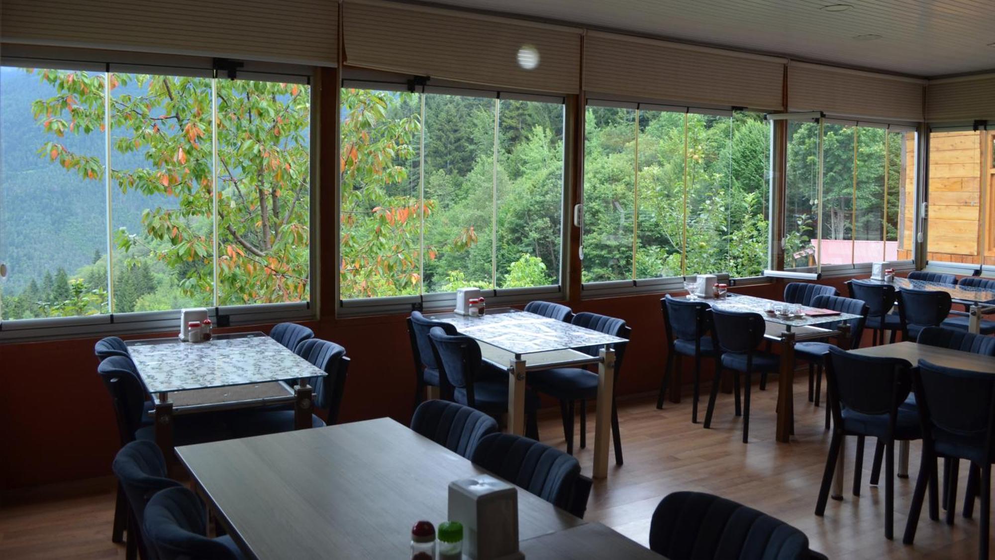 Yesil Vadi Restoran Ve Konaklama Artvin Exteriör bild
